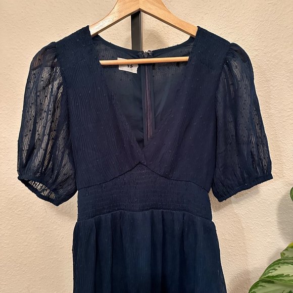 Lulus Forest Dark Green Ruffle Tiered Maxi V Neck Dress Size XSmall Events - Picture 2 of 10